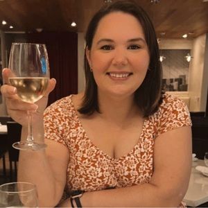 Meet your Posher, Carrie